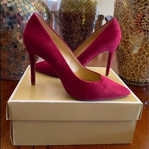 Michael Kors Suede Pump
